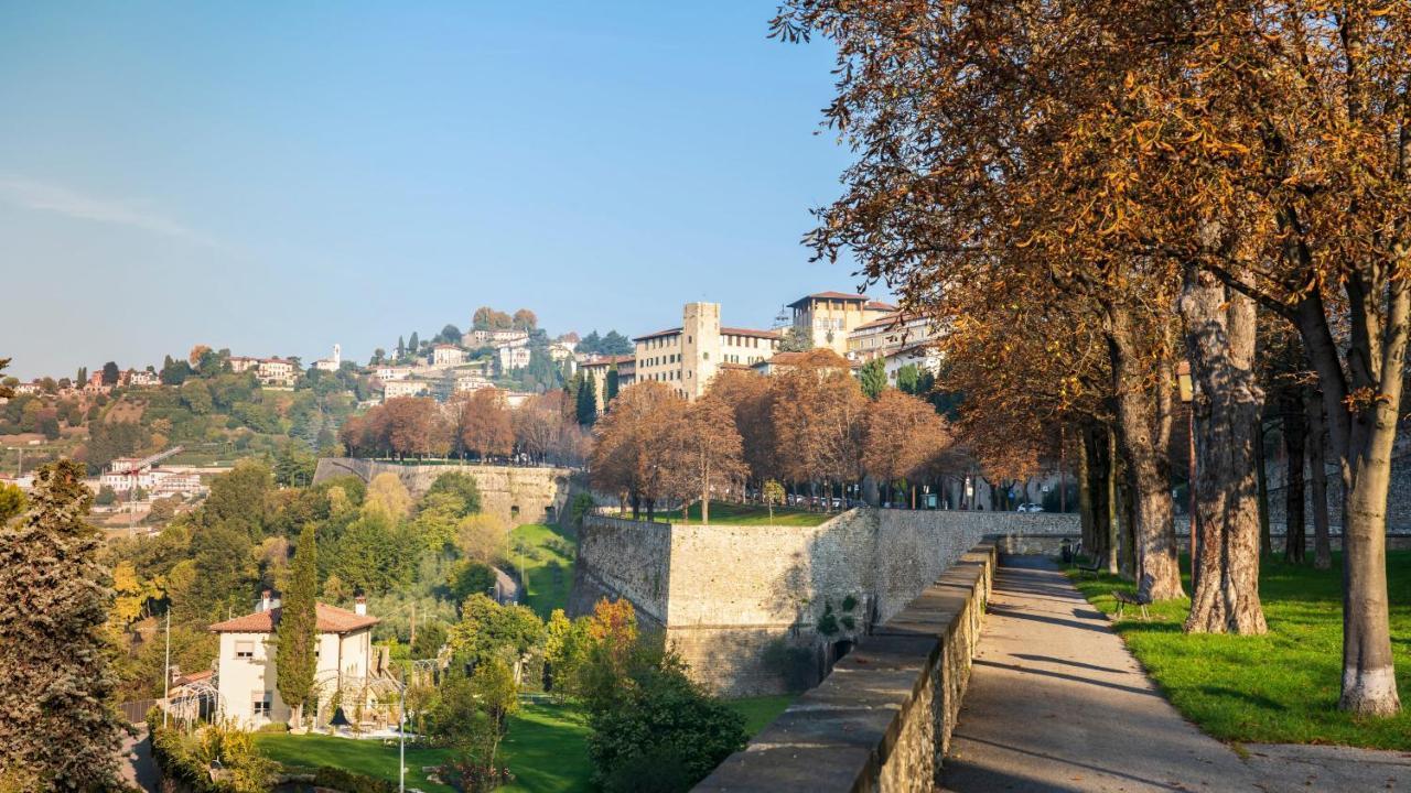 Апартаменти Affittimoderni Bergamo Sweet Екстер'єр фото